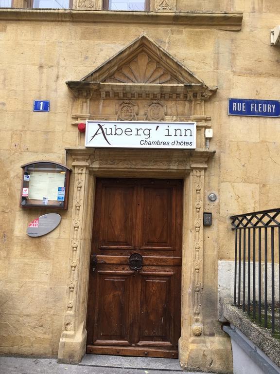 Aux Chambres Du Banneret Neuchâtel Exterior foto